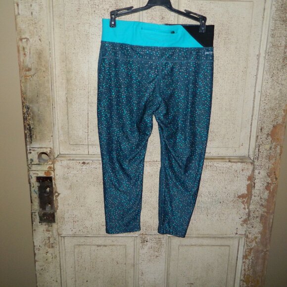 Nike Running Capri Tights Triangle Design Size M {A-23) - Picture 3 of 6